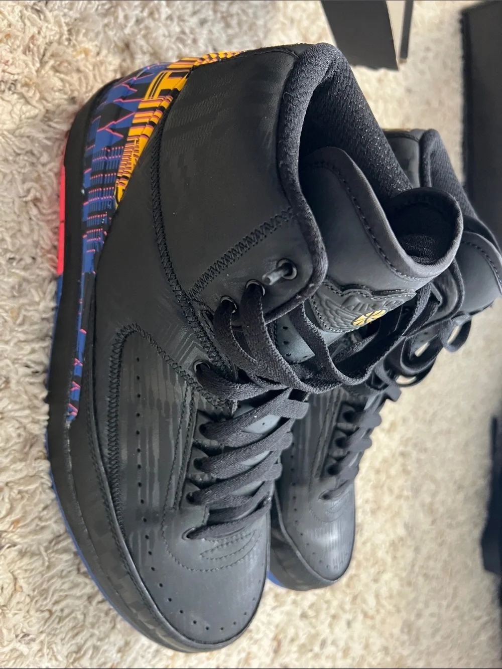 Jordan Air Jordan 2 Retro BHM - Black/Metallic Gold